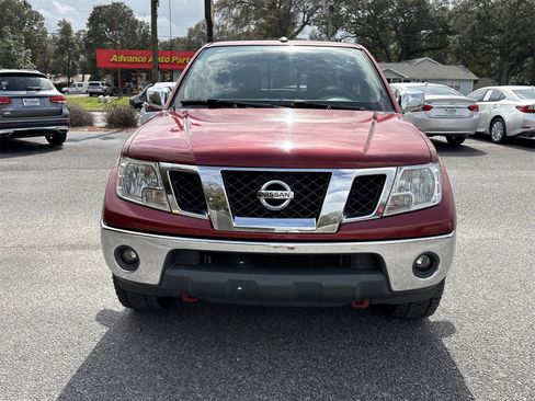 Used 2019 Nissan Frontier SL image 6
