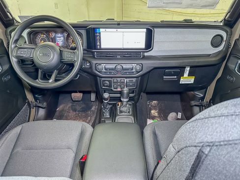 New 2026 Jeep Gladiator Sport image 22