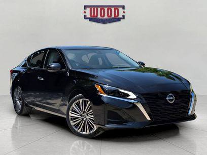 Used 2024 Nissan Altima 2.5 SL