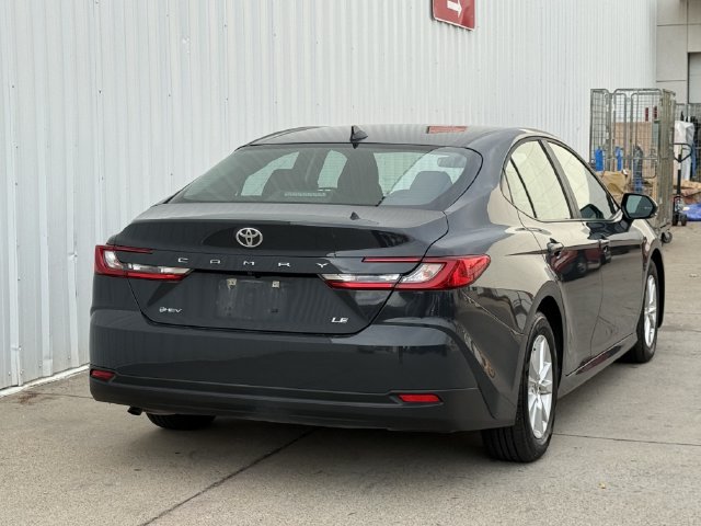 Used 2025 Toyota Camry LE FWD image 4