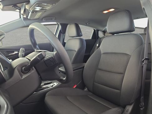 Used 2025 Chevrolet Malibu LT FWD image 12