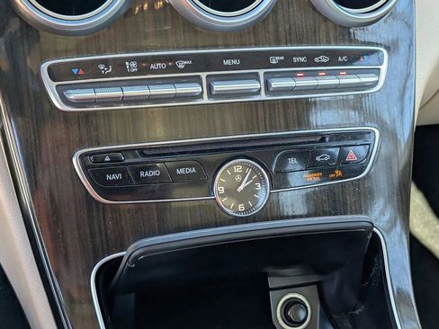 Used 2018 Mercedes-Benz C 300 Sedan w/ Premium Package image 29