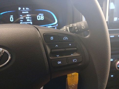 New 2026 Hyundai Venue SE image 17