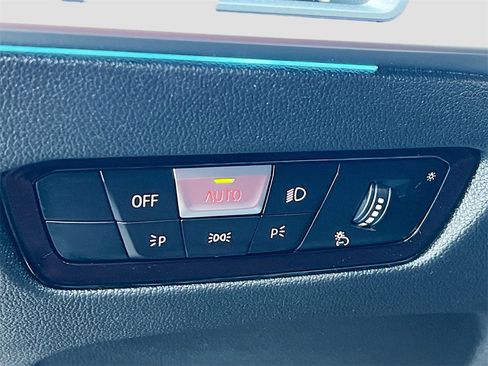 Used 2023 BMW 330e w/ Premium Package image 10