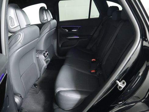 Certified 2025 Mercedes-Benz GLC 300 image 21