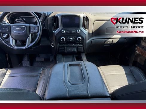 Used 2022 GMC Sierra 3500 Denali w/ Denali Ultimate Package AWD/4WD image 25