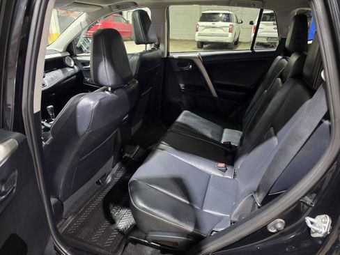 Used 2016 Toyota RAV4 Limited AWD/4WD image 26