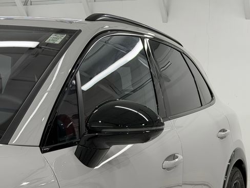 Certified 2026 Porsche Cayenne GTS AWD/4WD image 19