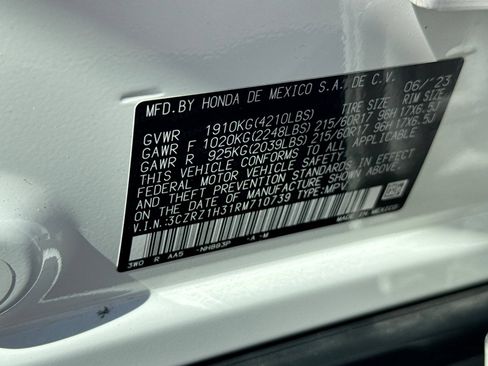 Certified 2024 Honda HR-V LX image 28