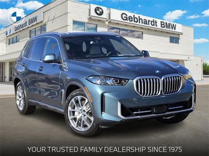 New 2026 BMW X5 xDrive50e w/ Premium Package