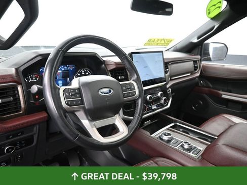 Used 2023 Ford Expedition Limited image 26