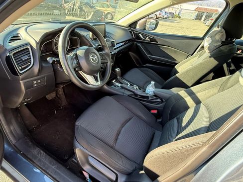 Used 2016 MAZDA MAZDA3 i Sport w/ Preferred Equipment Package image 5