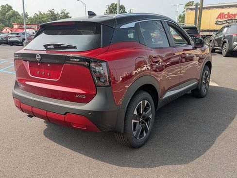 New 2025 Nissan Kicks SV w/ SV Premium Package image 4