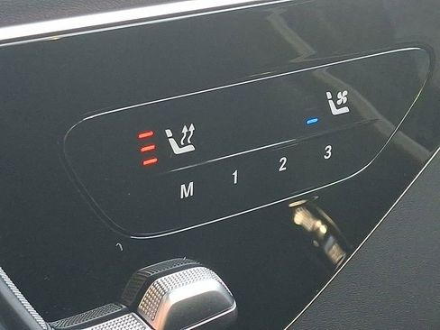 Used 2025 Mercedes-Benz GLC 63 AMG S image 26