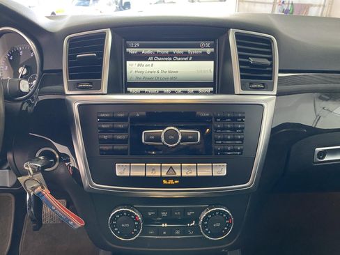 Used 2015 Mercedes-Benz ML 350 4MATIC image 21