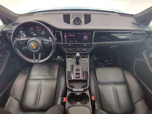 Certified 2023 Porsche Macan Turbo AWD/4WD image 20