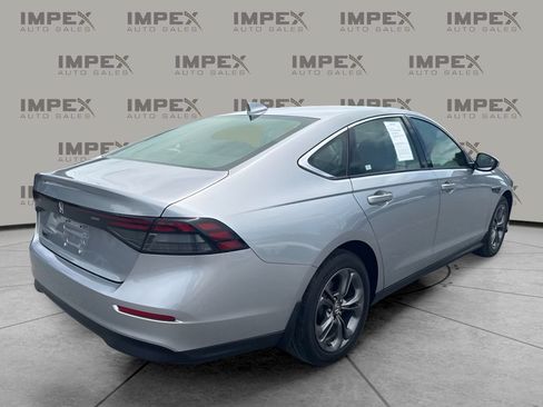 Used 2023 Honda Accord EX image 3