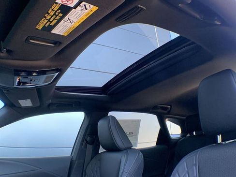 Used 2025 Lexus RX 350 Premium image 22