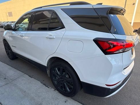 Used 2023 Chevrolet Equinox RS AWD/4WD image 3
