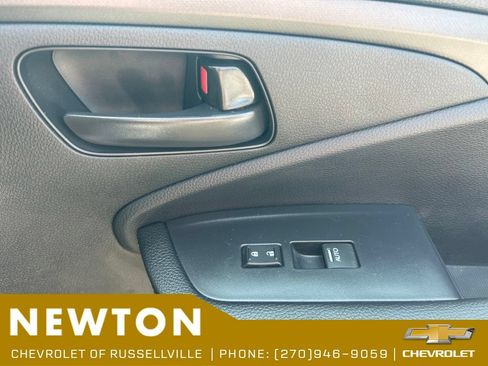 Used 2025 Honda Ridgeline TrailSport image 23