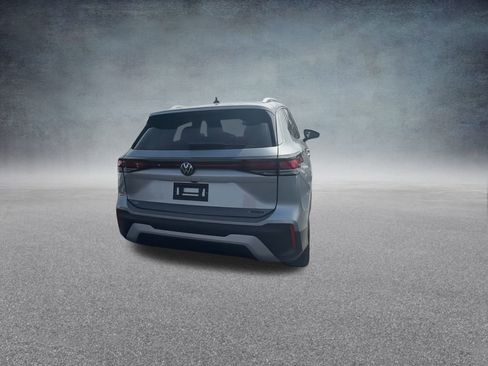New 2025 Volkswagen Tiguan SE image 20
