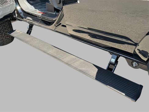 Used 2024 Ford Bronco Raptor image 19