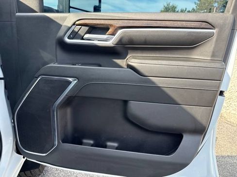 Used 2024 GMC Sierra 2500 SLE w/ SLE Value Package AWD/4WD image 24