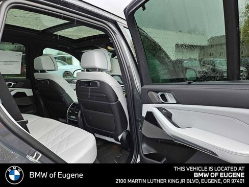 New 2026 BMW X5 xDrive40i w/ Executive Package image 14