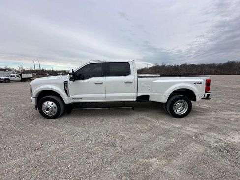 Used 2026 Ford F450 Platinum w/ Platinum Plus Package image 11