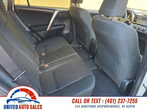 Used 2018 Toyota RAV4 LE w/ All Weather Liner Package image 12