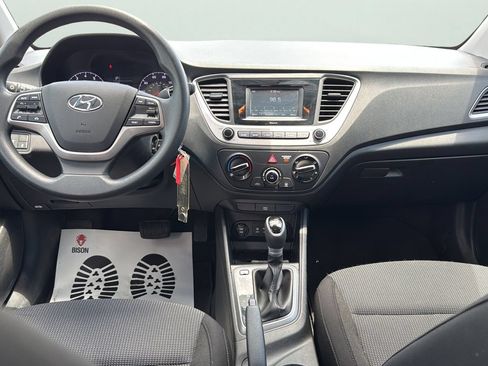 Used 2020 Hyundai Accent SE FWD image 19