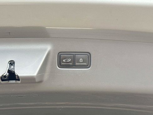 Used 2024 Hyundai Santa Fe Calligraphy FWD image 13