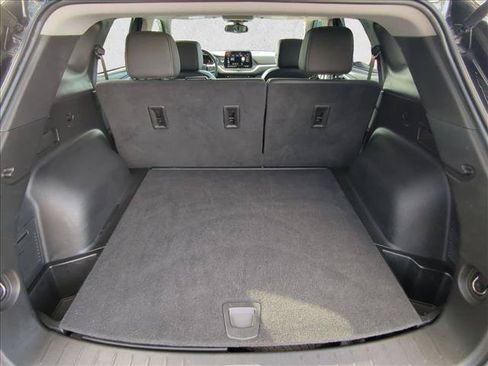 Used 2023 Chevrolet Blazer LT AWD/4WD image 6