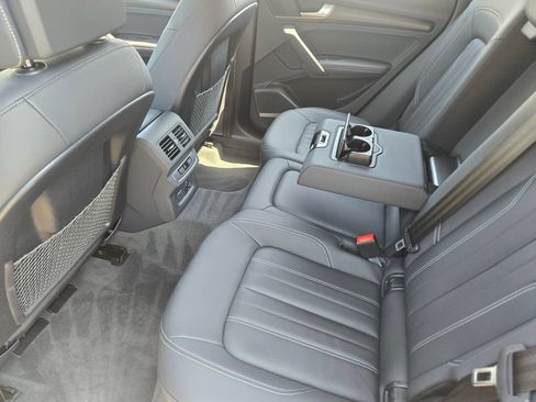 Certified 2023 Audi Q5 2.0T Premium Plus w/ Premium Plus Package AWD/4WD image 40