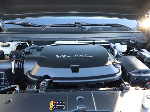 Used 2022 GMC Canyon Elevation w/ Elevation Premium Package image 22