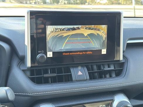 Used 2024 Toyota RAV4 XLE image 23