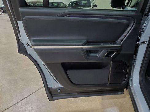 Used 2024 Rivian R1S Adventure AWD/4WD image 14