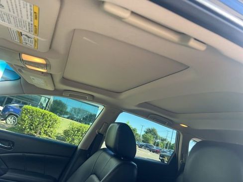 Used 2012 Nissan Murano SL w/ Navigation Pkg image 6