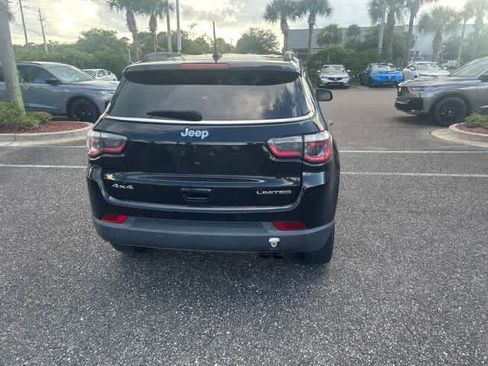 Used 2018 Jeep Compass Limited w/ Navigation Group AWD/4WD image 13