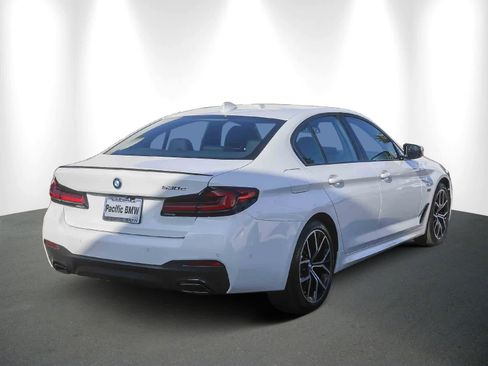Certified 2023 BMW 530e w/ M Sport Package image 6
