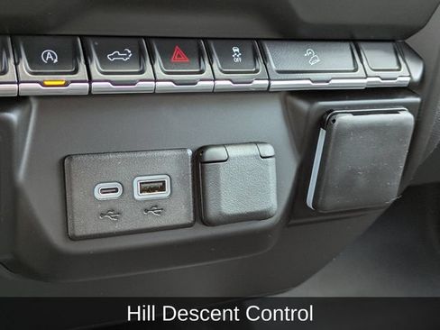 Used 2024 Chevrolet Silverado 1500 Custom Trail Boss w/ LPO, Dark Essentials Package AWD/4WD image 27