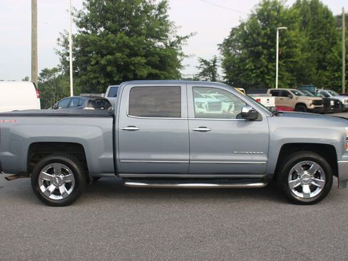 Used 2015 Chevrolet Silverado 1500 LTZ w/ LTZ Plus Package AWD/4WD image 7