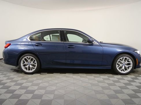 New 2026 BMW 330i Sedan image 2