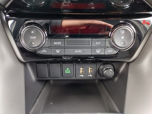 New 2026 Mitsubishi Eclipse Cross ES image 23