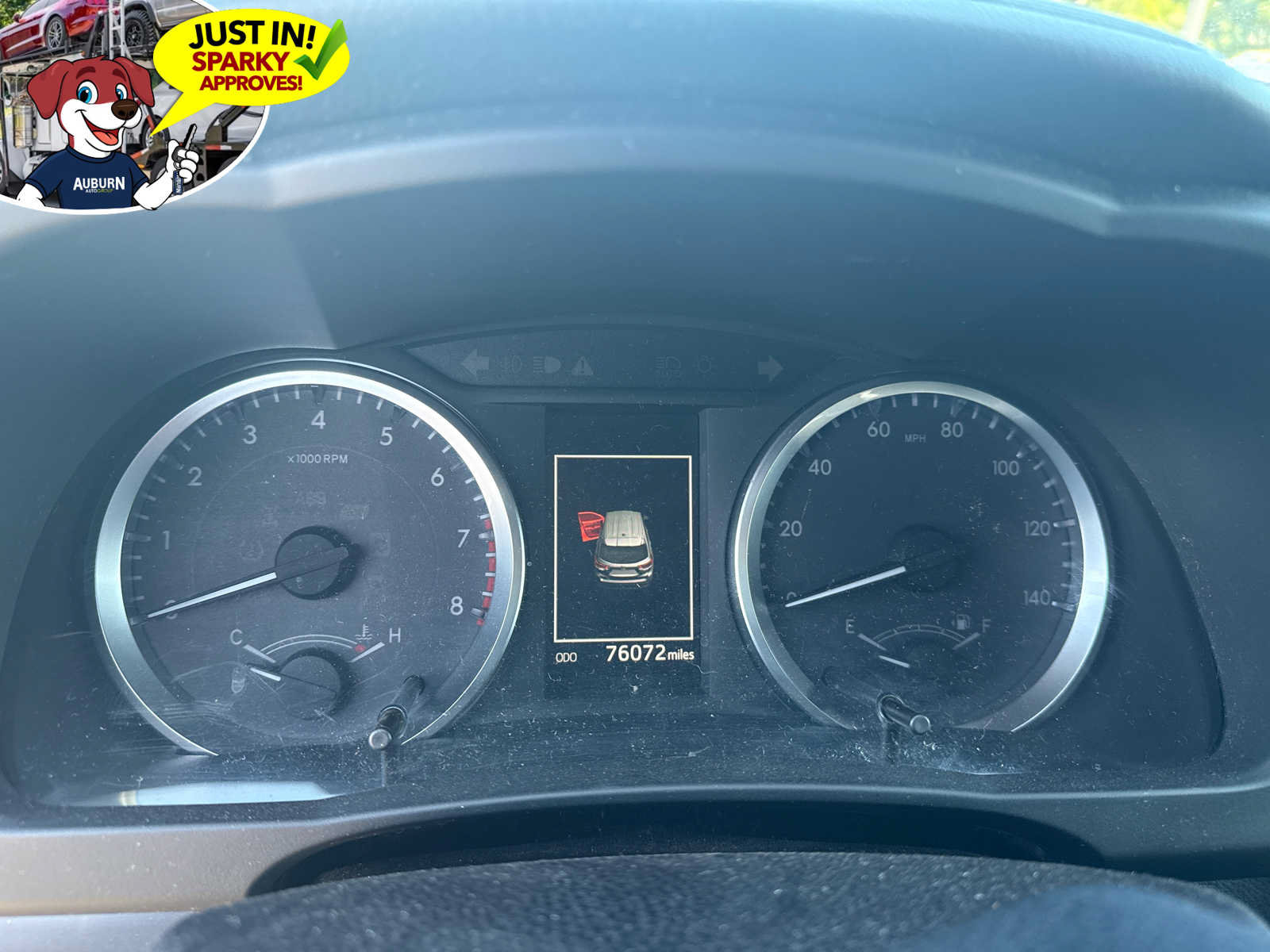 Used 2019 Toyota Highlander Plus AWD/4WD image 12