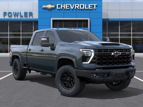 New 2026 Chevrolet Silverado 2500 ZR2 AWD/4WD image 7