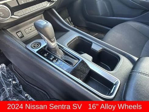 Used 2024 Nissan Sentra SV image 13