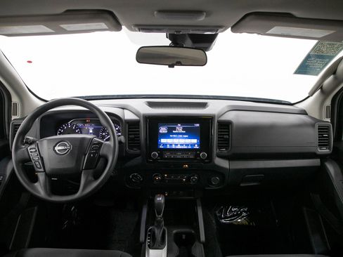 Used 2022 Nissan Frontier S w/ Technology Package AWD/4WD image 13