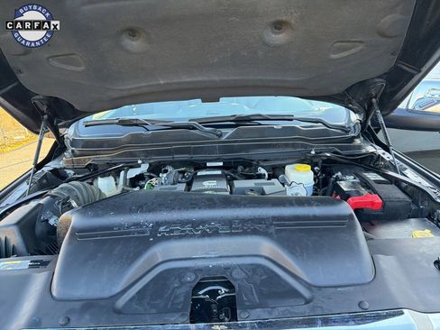 Used 2024 RAM 3500 Laramie image 38