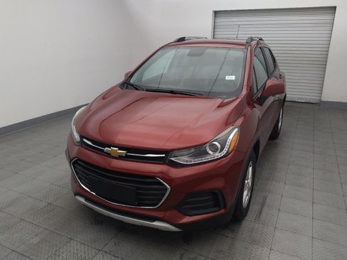 Used 2021 Chevrolet Trax LT image 15